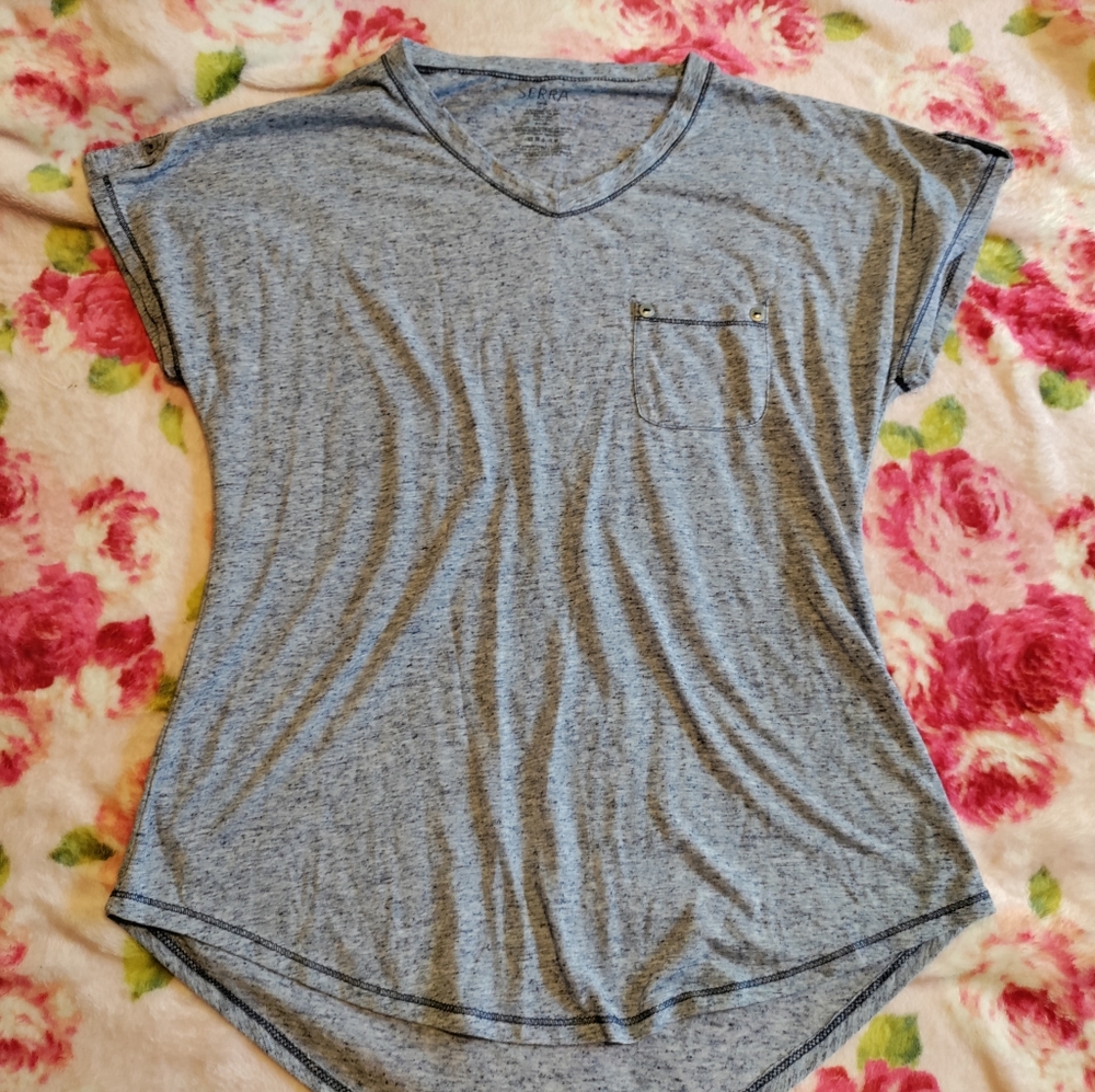 ❄️ 3/12 ❄️ Cerra shirt sleeve shirt with front pocket